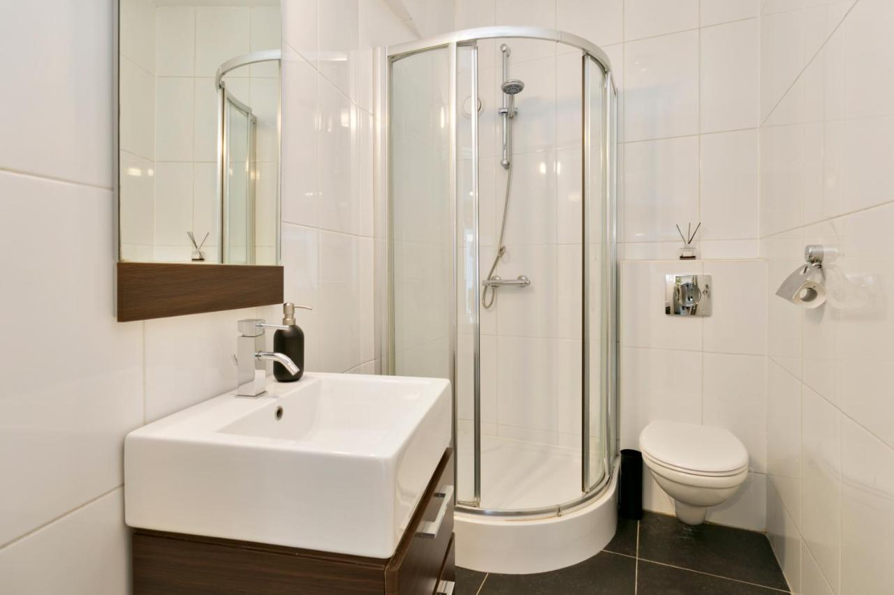 Studio In City Center With Terrace, Netflix - Wifi Антверпен Екстер'єр фото
